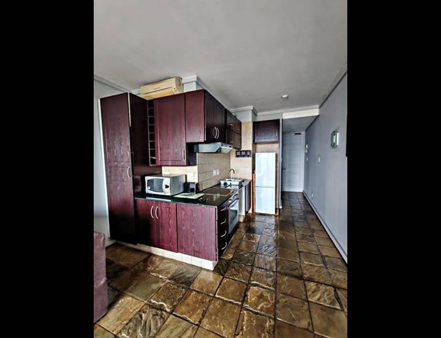 1 BEDROOM APARTMENT FOR SALE IN POINT WATERFRONT